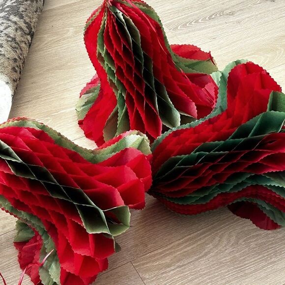 Vintage Honeycomb Decorations Set of 9 Bells Balls Ornament Hanging Party Retro - Picture 10 of 10